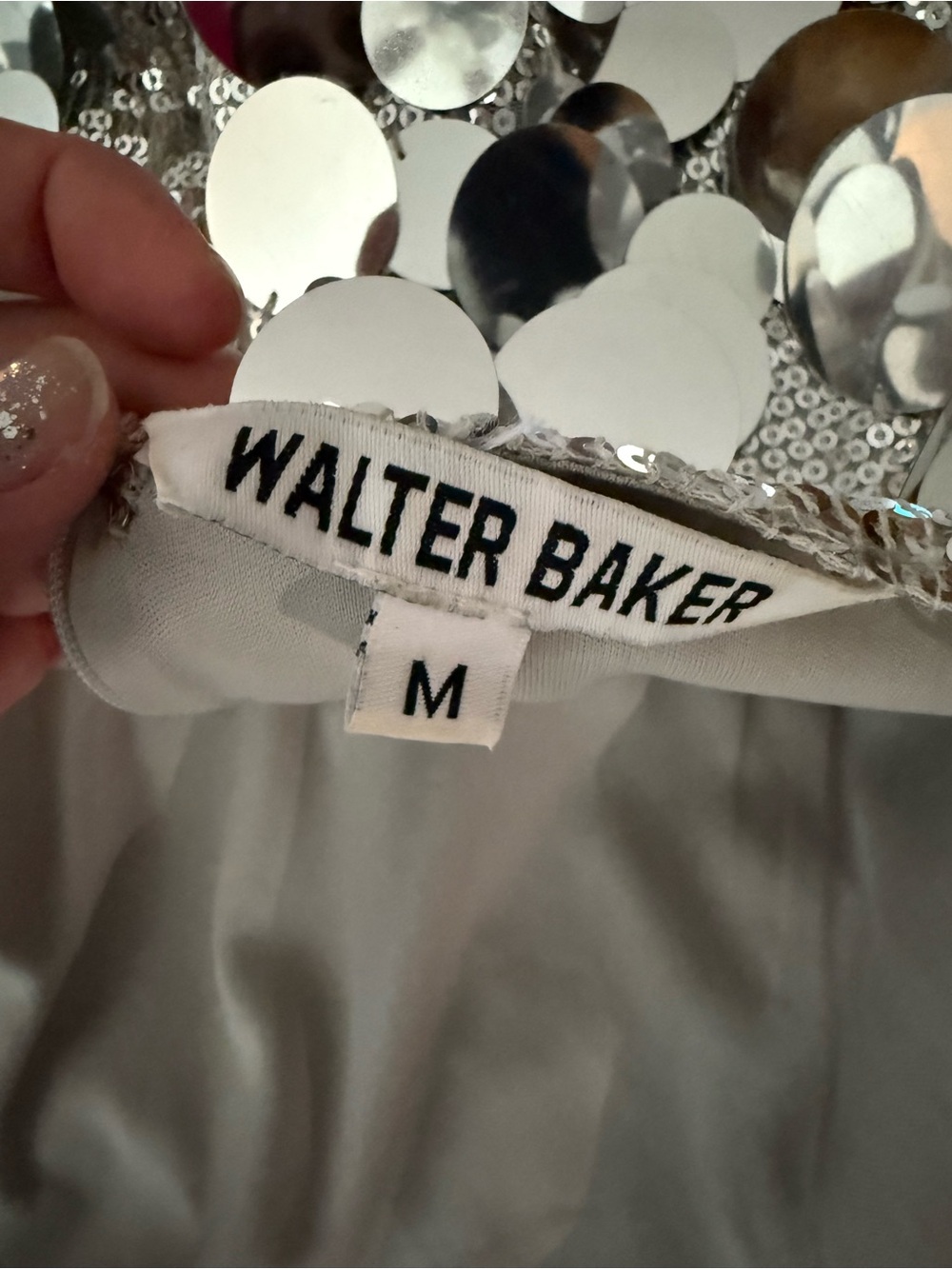 Walter Baker Dynah Silver Sequin Crop Top size m - Picture 4 of 5